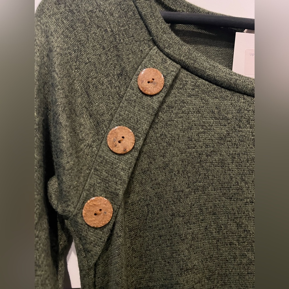 Twenty Second Green tunic size small - Picture 2 of 5